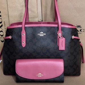 Coach bag and wallet set